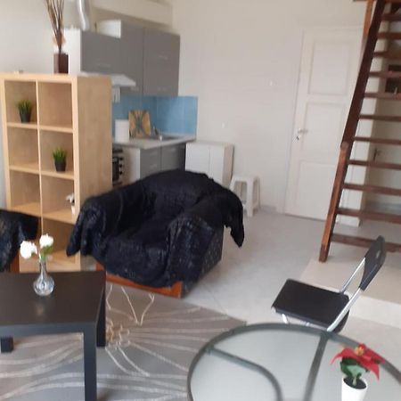 Ferienwohnung Μαργαριτα Salamís Exterior foto